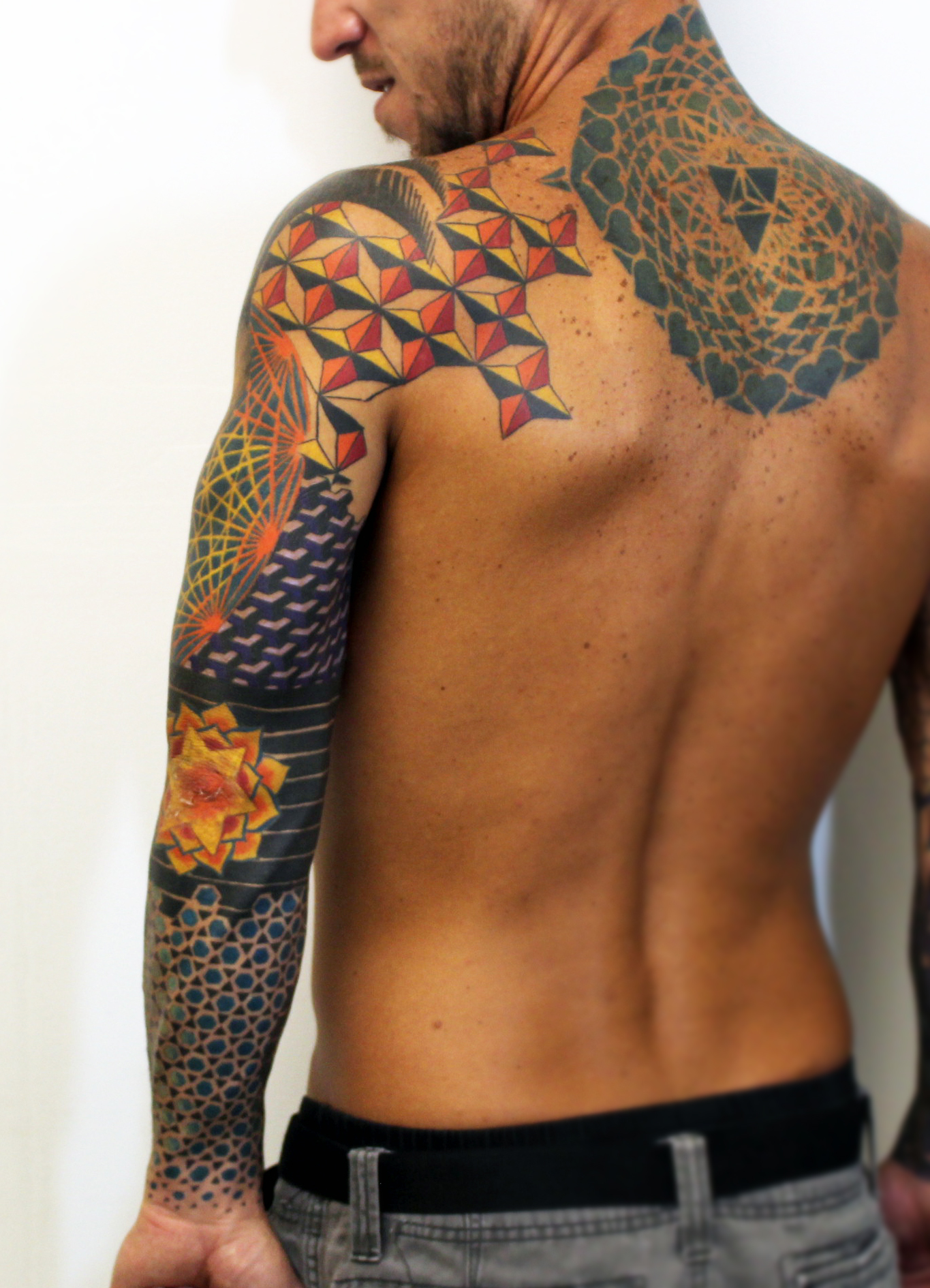 Shoulder Back Dotwork Geometric Tattoo by LArt Du Point